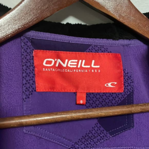 O’Neil purple jacket. Size: small - Picture 3 of 6